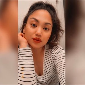 Meet your Posher, Manelaine